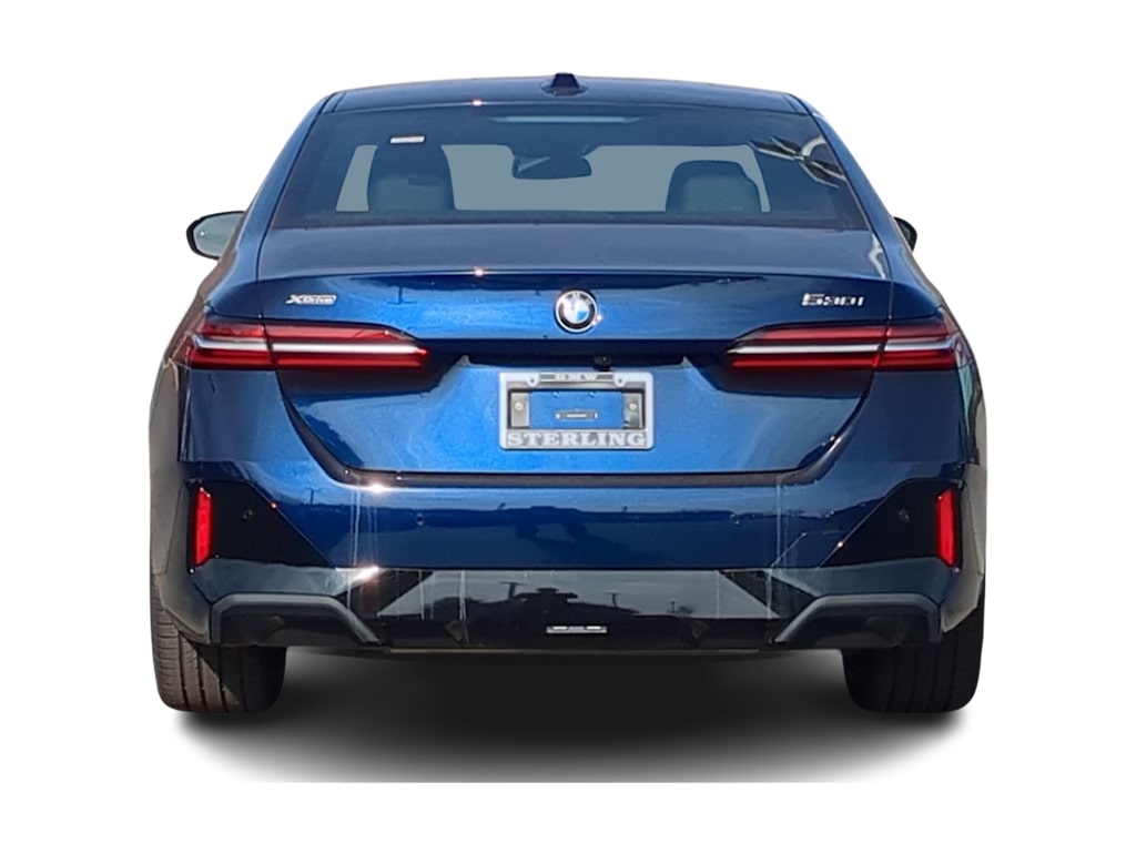Thumbnail: 2026 BMW 5 Series - 5