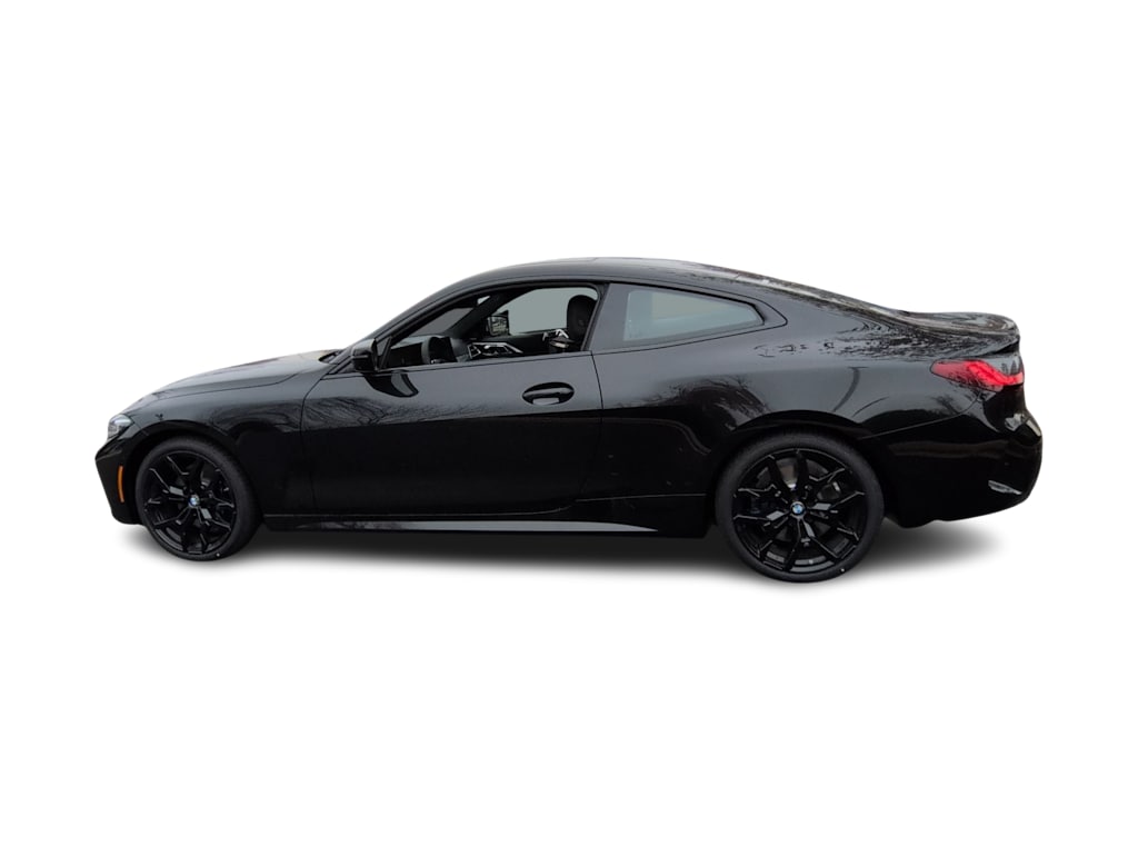 Thumbnail: 2026 BMW 4 Series - 3