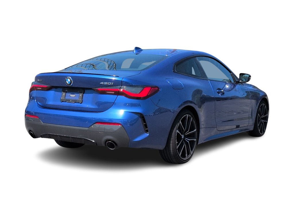 Thumbnail: 2023 BMW 4 Series - 23