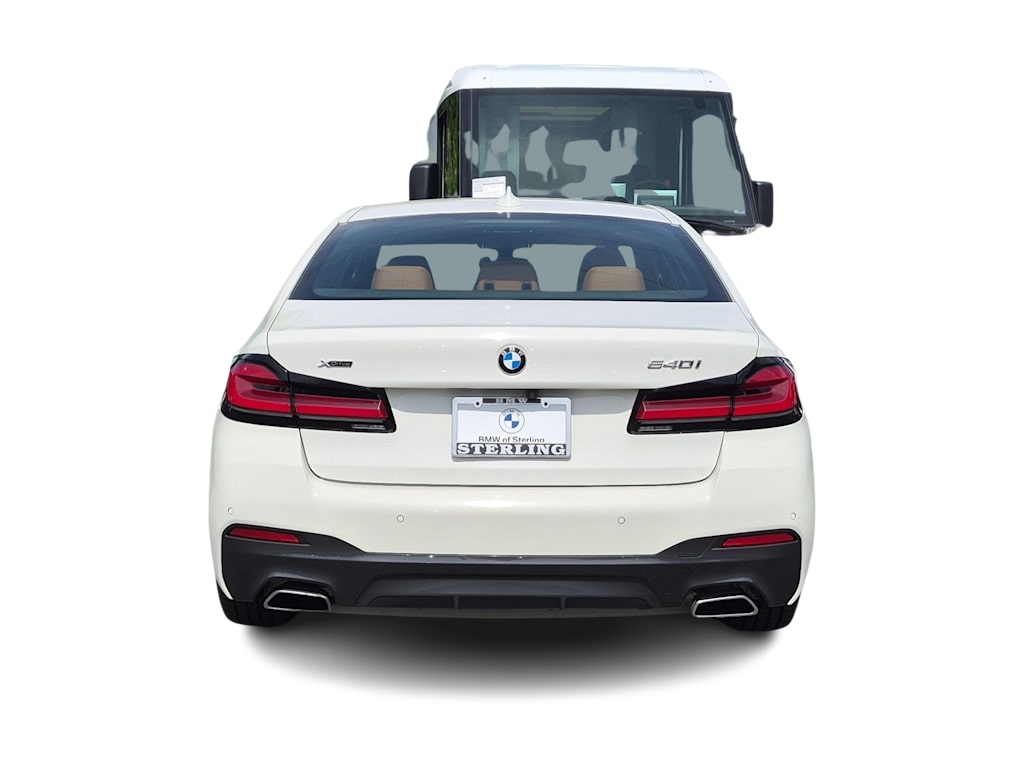 Thumbnail: 2022 BMW 5 Series - 5