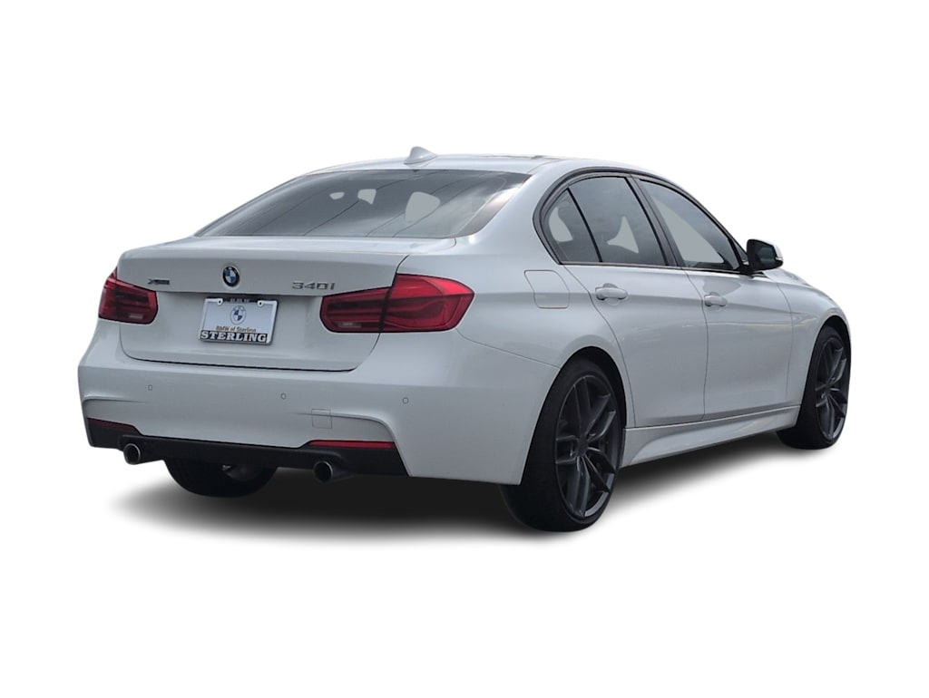 Thumbnail: 2017 BMW 3 Series - 23