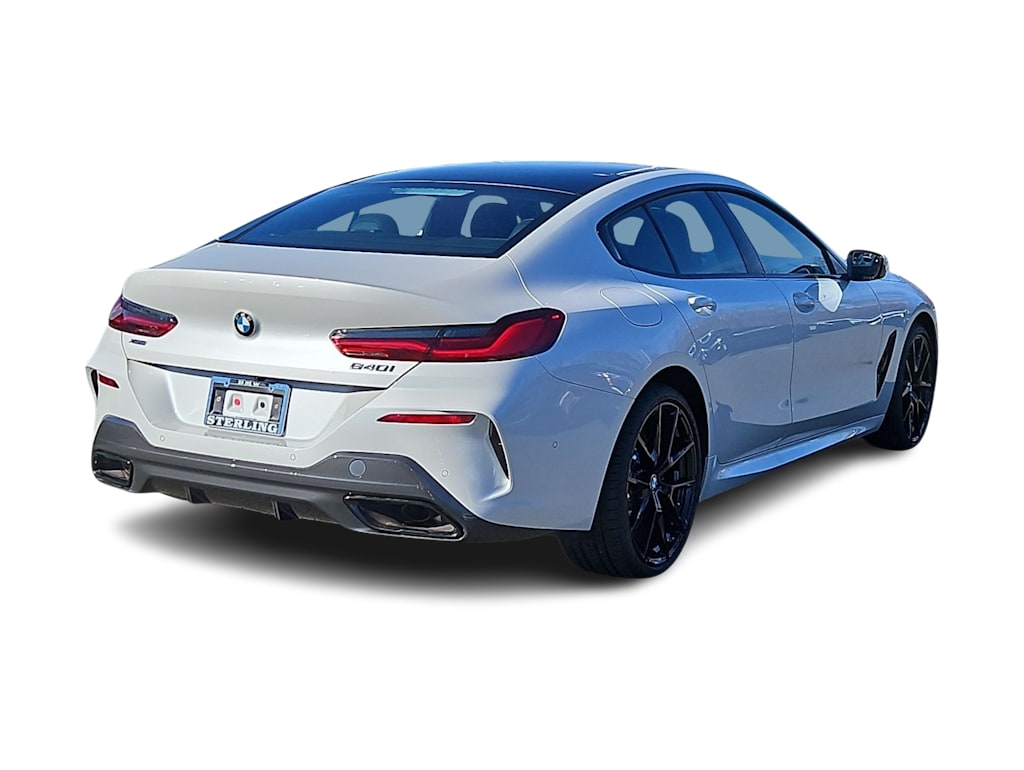 Thumbnail: 2026 BMW 8 Series - 21