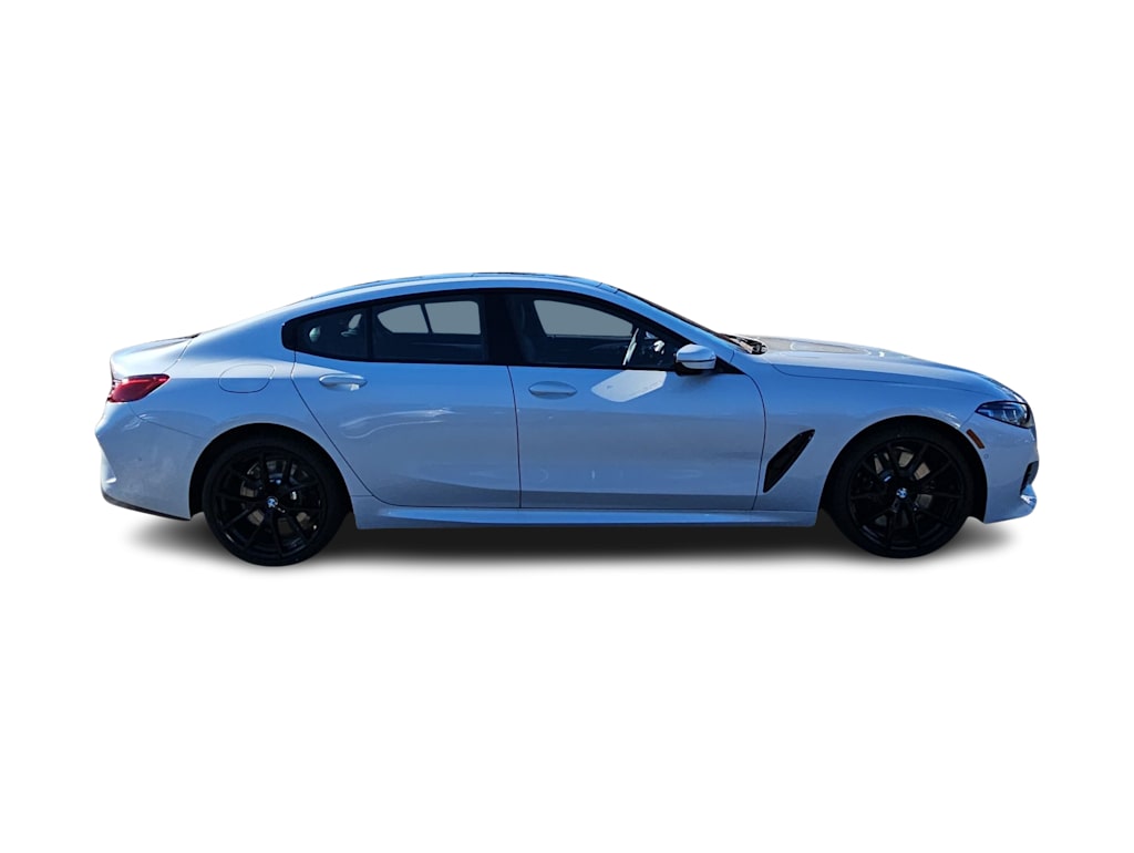 Thumbnail: 2026 BMW 8 Series - 22