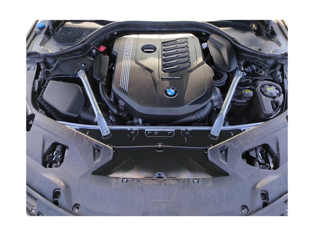 2022 BMW 8 Series 840i 3