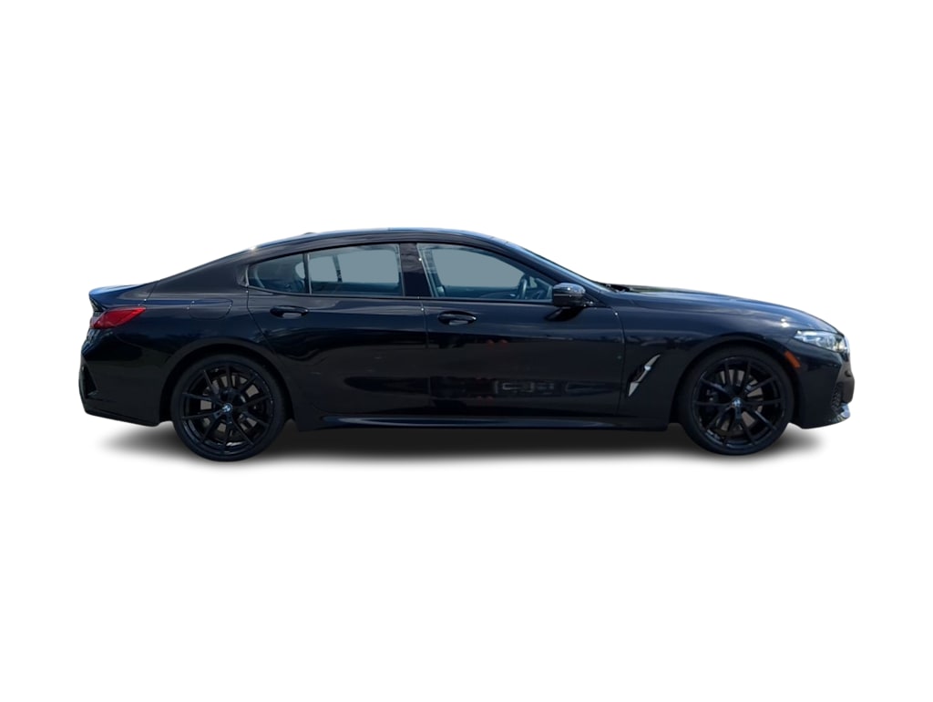 Thumbnail: 2022 BMW 8 Series - 23