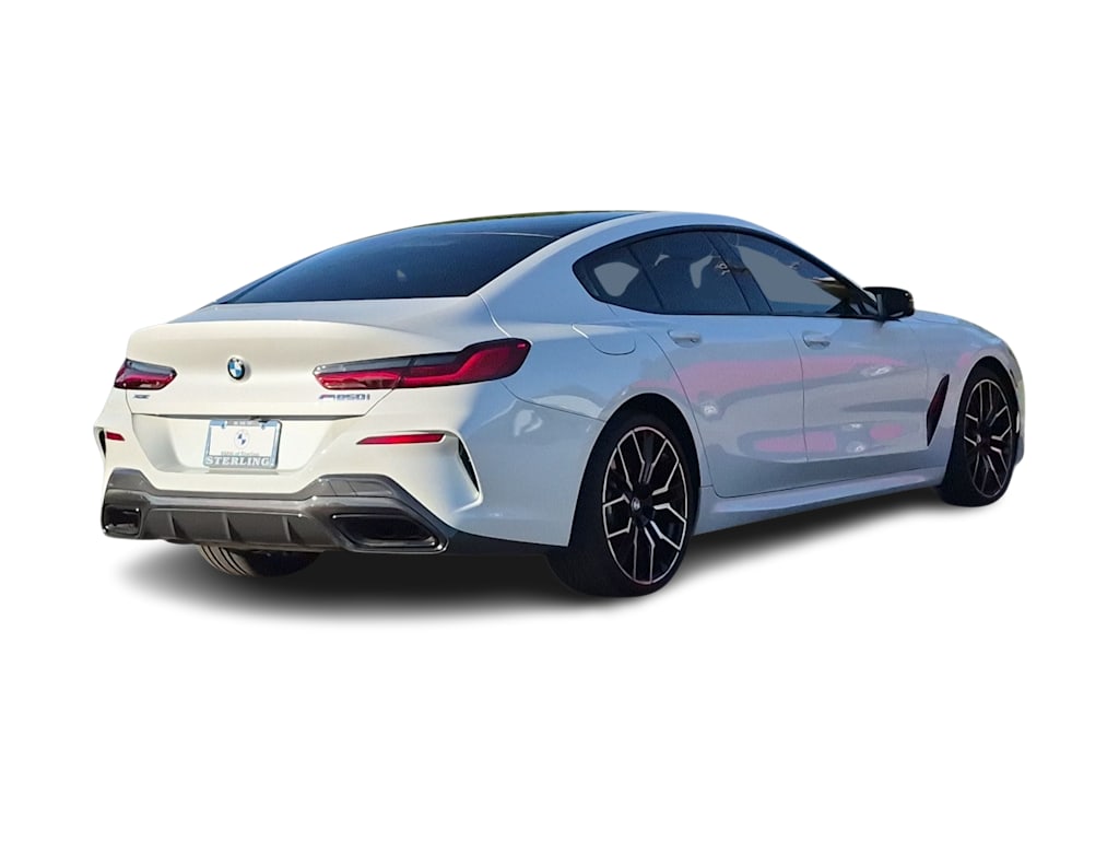 Thumbnail: 2024 BMW 8 Series - 21