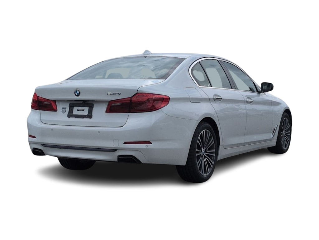 Thumbnail: 2018 BMW 5 Series - 24