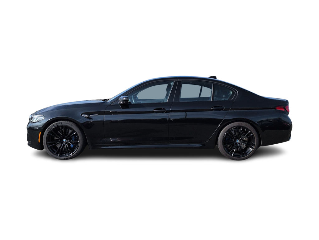 Thumbnail: 2023 BMW M5 - 3