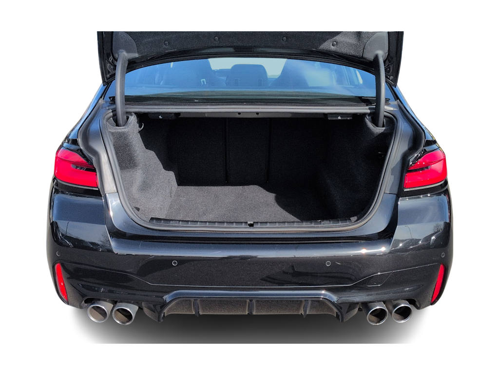 Thumbnail: 2023 BMW M5 - 36