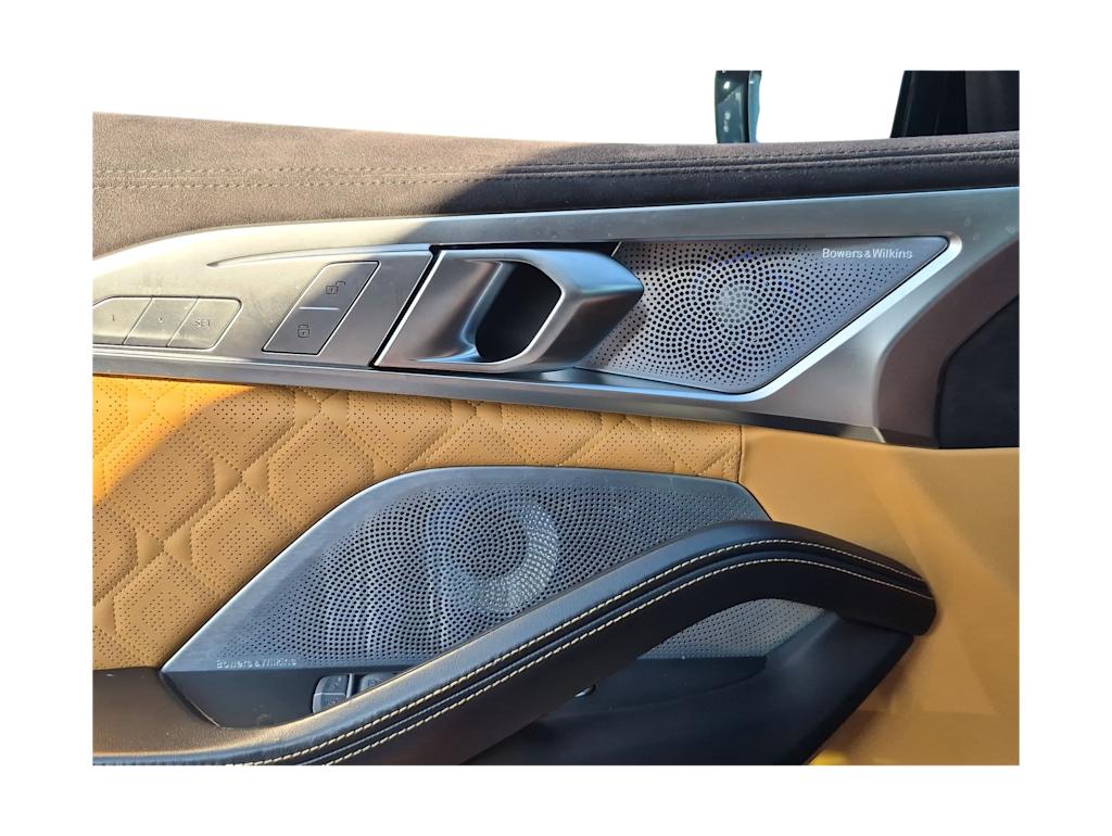 Thumbnail: 2023 BMW M8 - 34