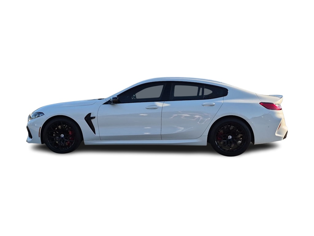 Thumbnail: 2023 BMW M8 - 3
