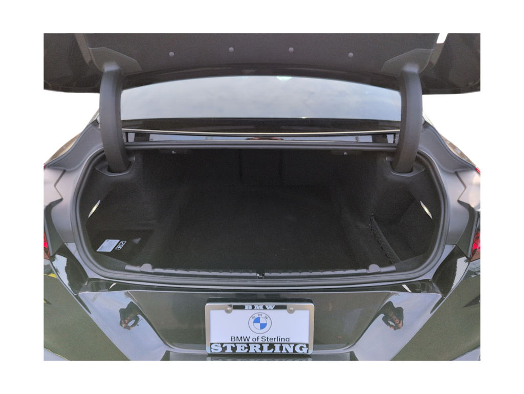 Thumbnail: 2022 BMW M8 - 17