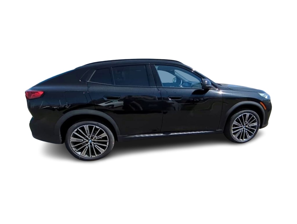Thumbnail: 2025 BMW X2 - 24