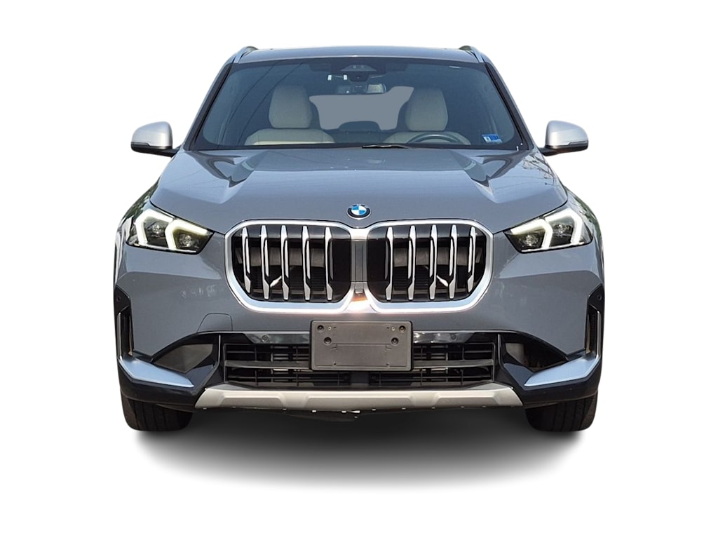 Thumbnail: 2023 BMW X1 - 6