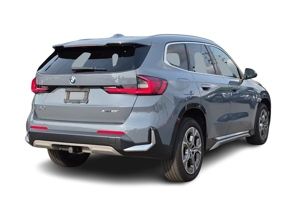 Thumbnail: 2023 BMW X1 - 22