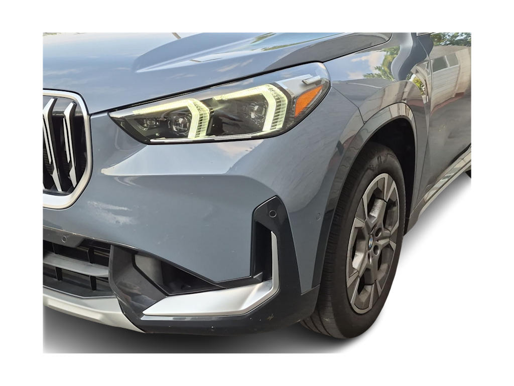Thumbnail: 2023 BMW X1 - 24