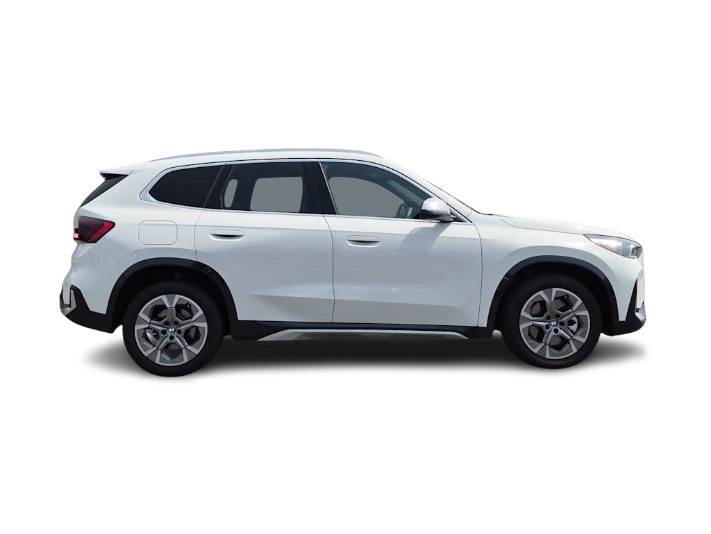 Thumbnail: 2024 BMW X1 - 24