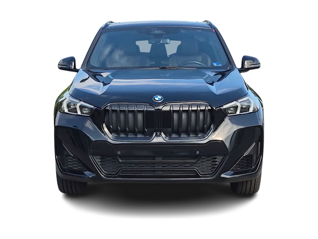 Thumbnail: 2023 BMW X1 - 6