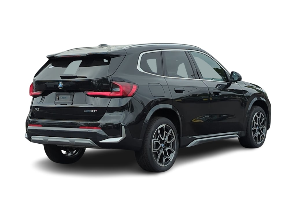 Thumbnail: 2025 BMW X1 - 22