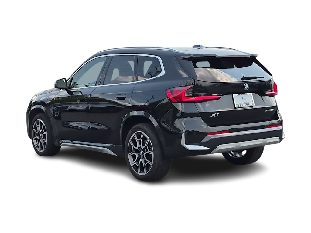 Thumbnail: 2026 BMW X1 - 4