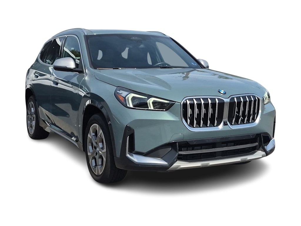 Thumbnail: 2023 BMW X1 - 21