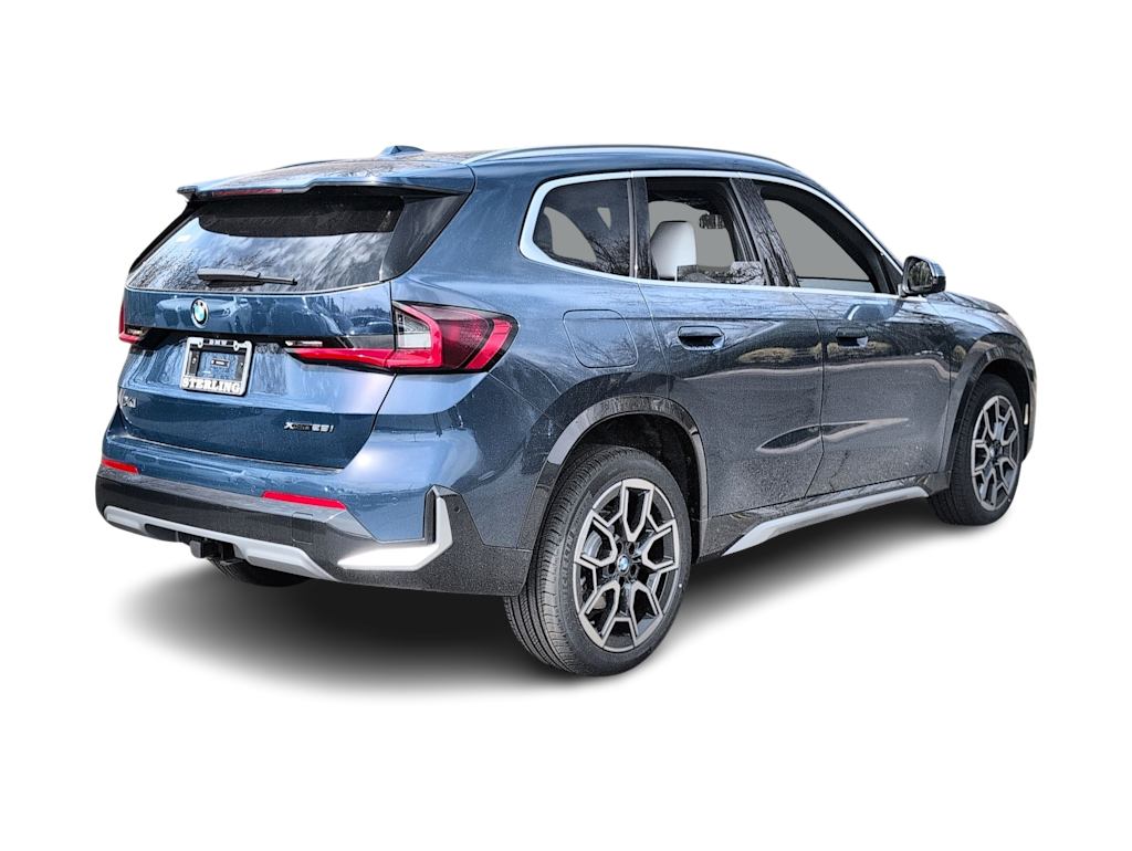 Thumbnail: 2026 BMW X1 - 20