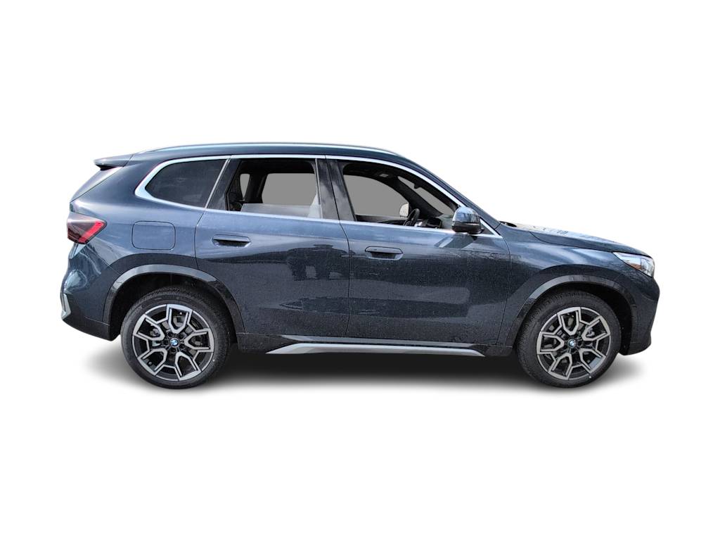 Thumbnail: 2026 BMW X1 - 21