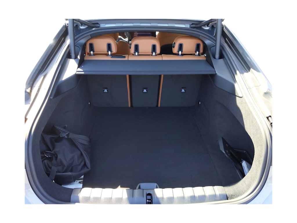 Thumbnail: 2025 BMW i4 - 17