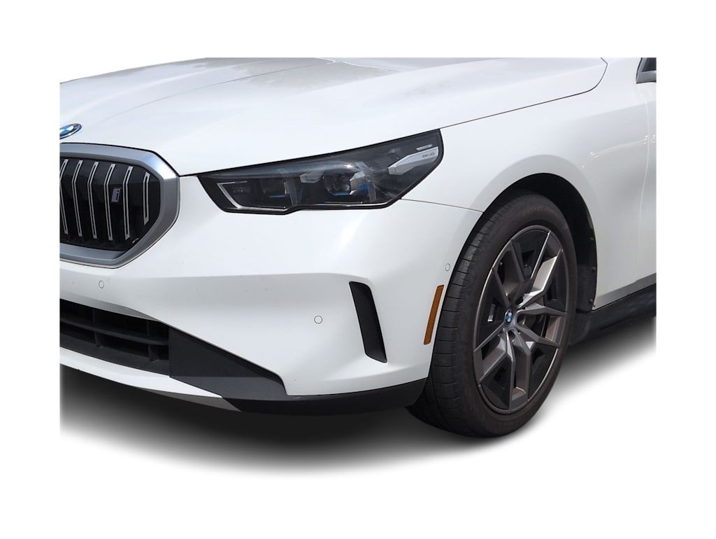 Thumbnail: 2024 BMW i5 - 23