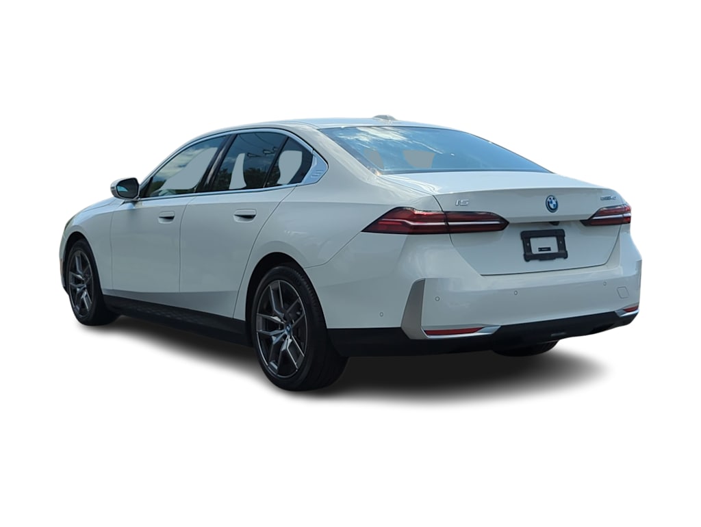 Thumbnail: 2024 BMW i5 - 4