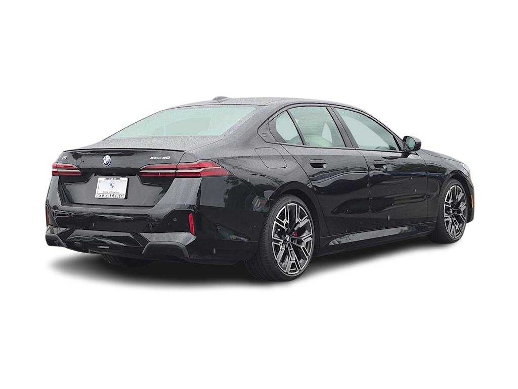 Thumbnail: 2026 BMW i5 - 22