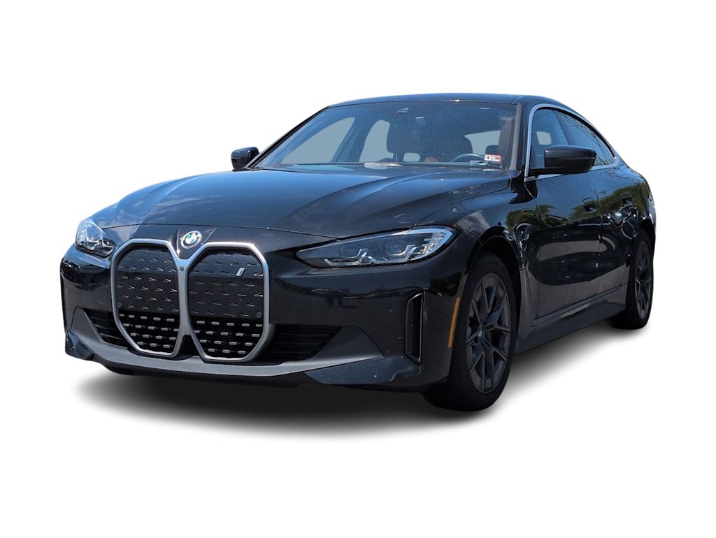 Thumbnail: 2023 BMW i4 - 21