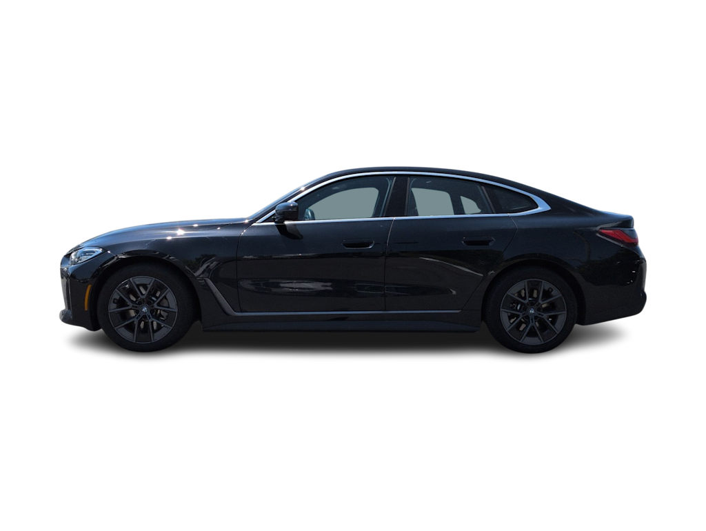 Thumbnail: 2023 BMW i4 - 3