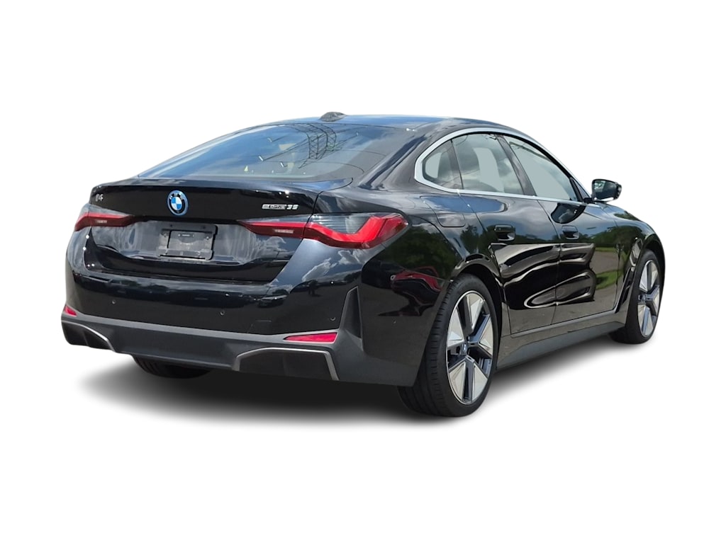 Thumbnail: 2024 BMW i4 - 24