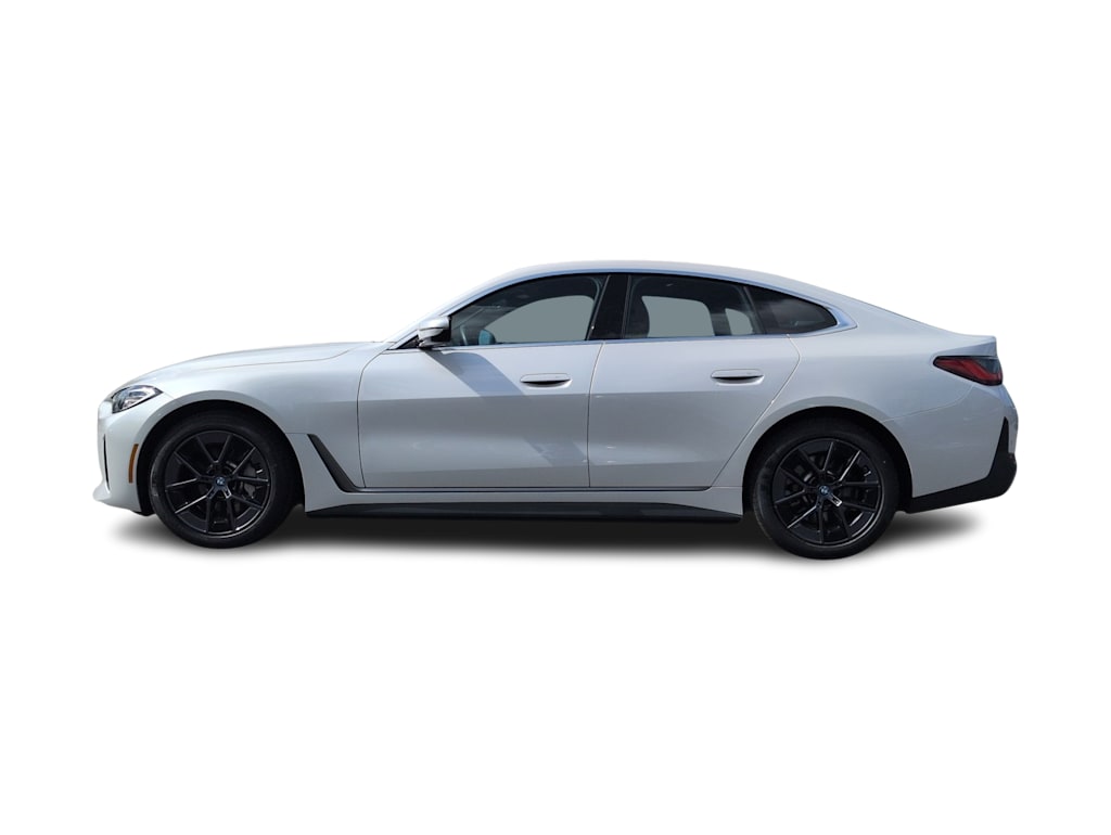 Thumbnail: 2023 BMW i4 - 3
