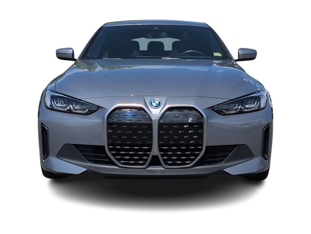 Thumbnail: 2023 BMW i4 - 6