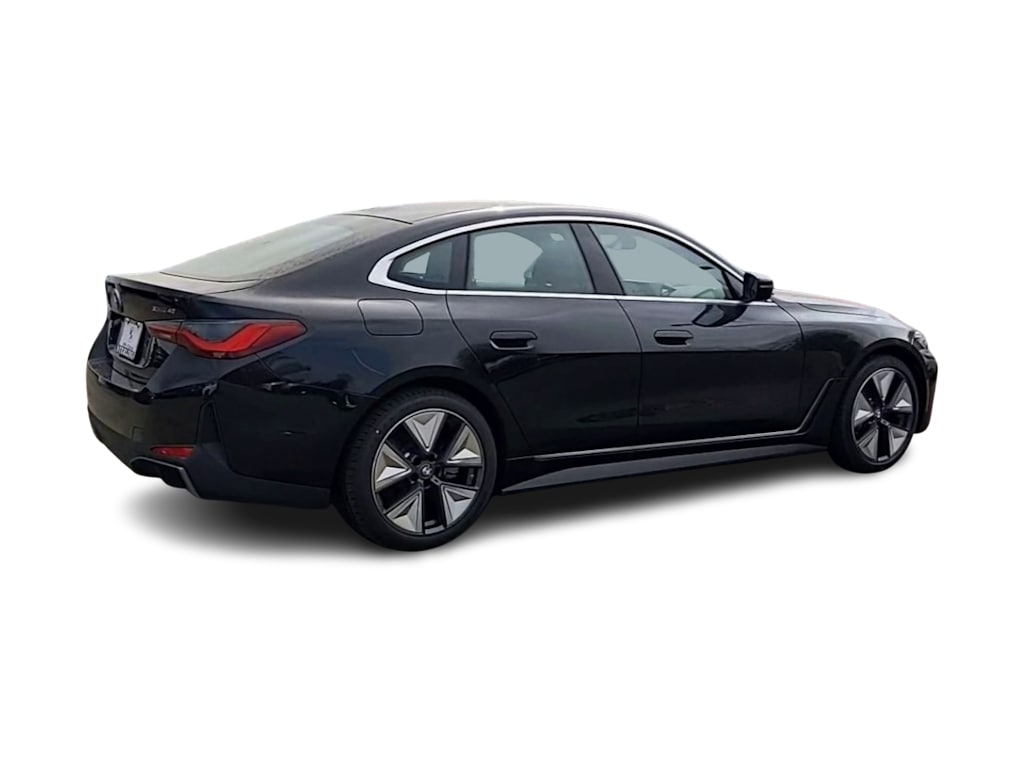 Thumbnail: 2025 BMW i4 - 24