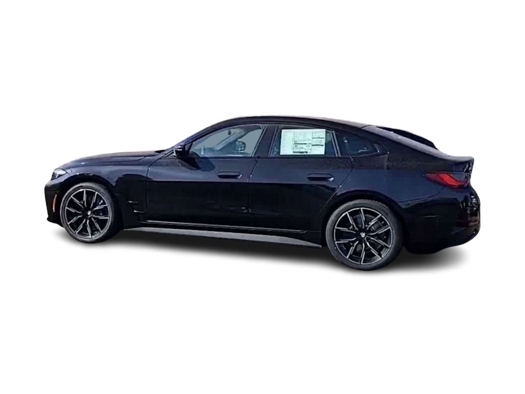 Thumbnail: 2025 BMW i4 - 21