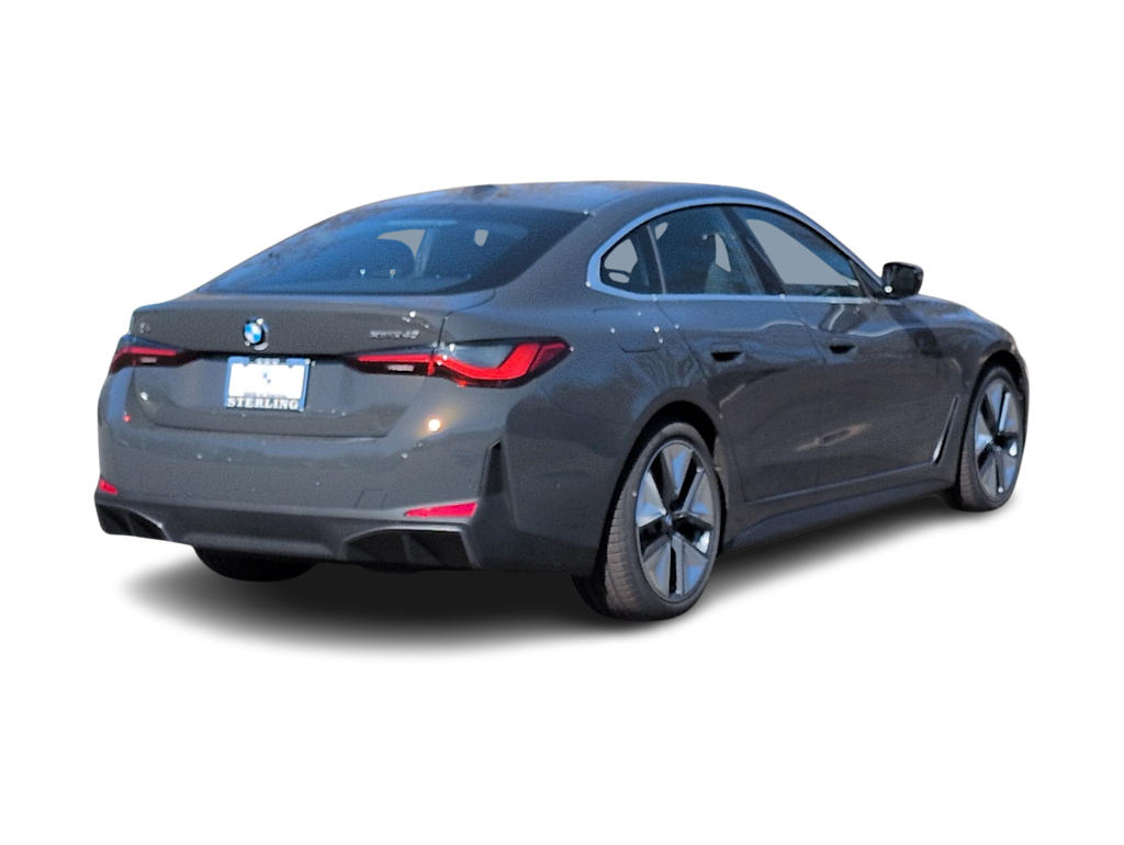 Thumbnail: 2026 BMW i4 - 21