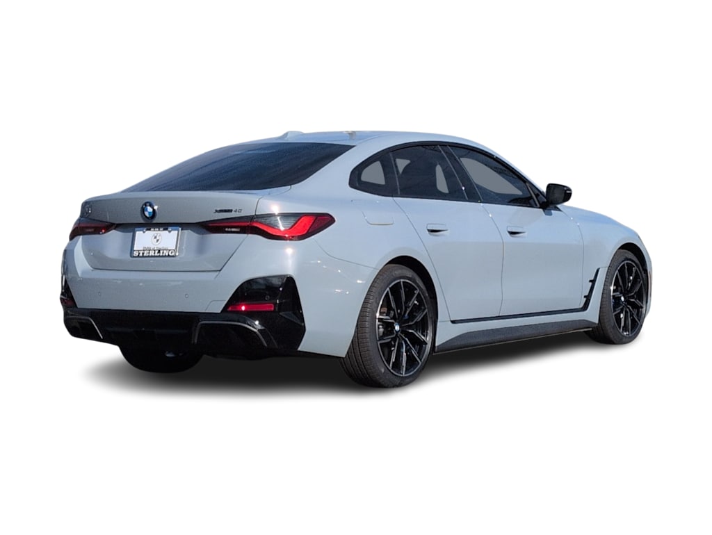 Thumbnail: 2025 BMW i4 - 22