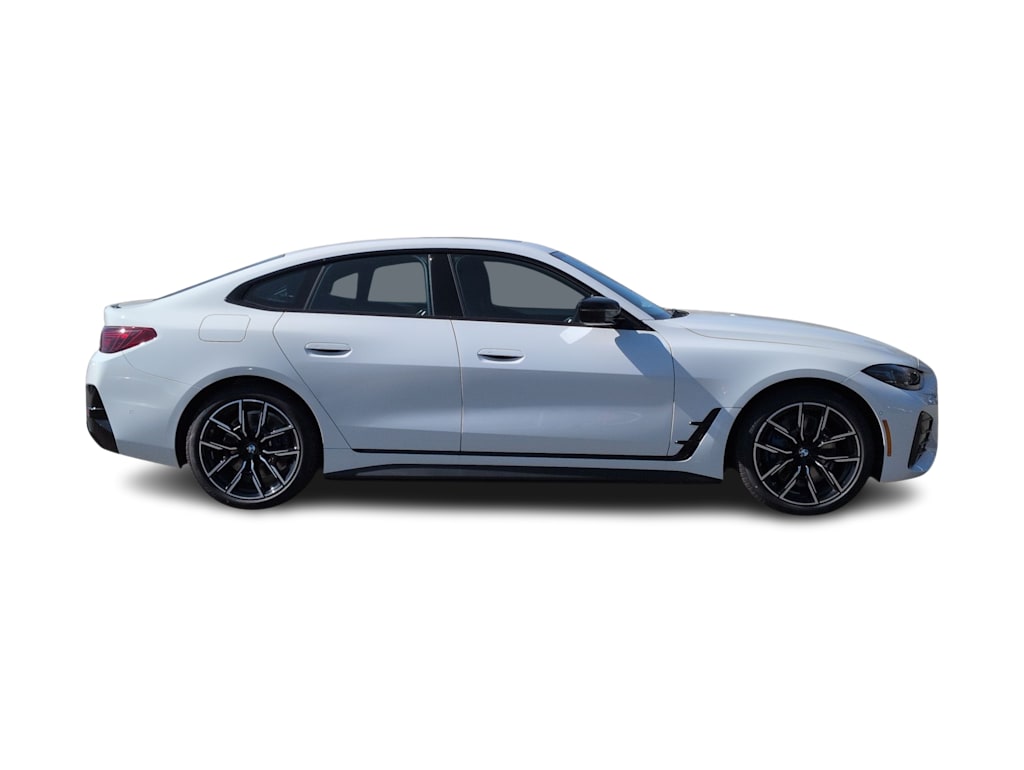 Thumbnail: 2026 BMW i4 - 22