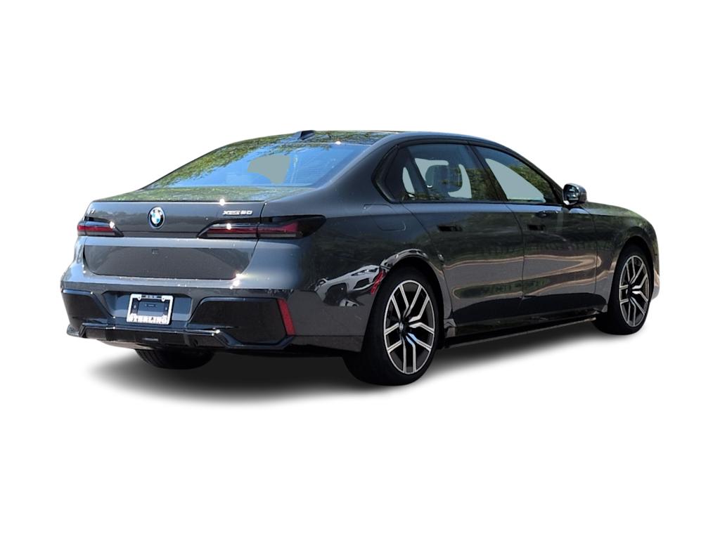 Thumbnail: 2026 BMW i7 - 22