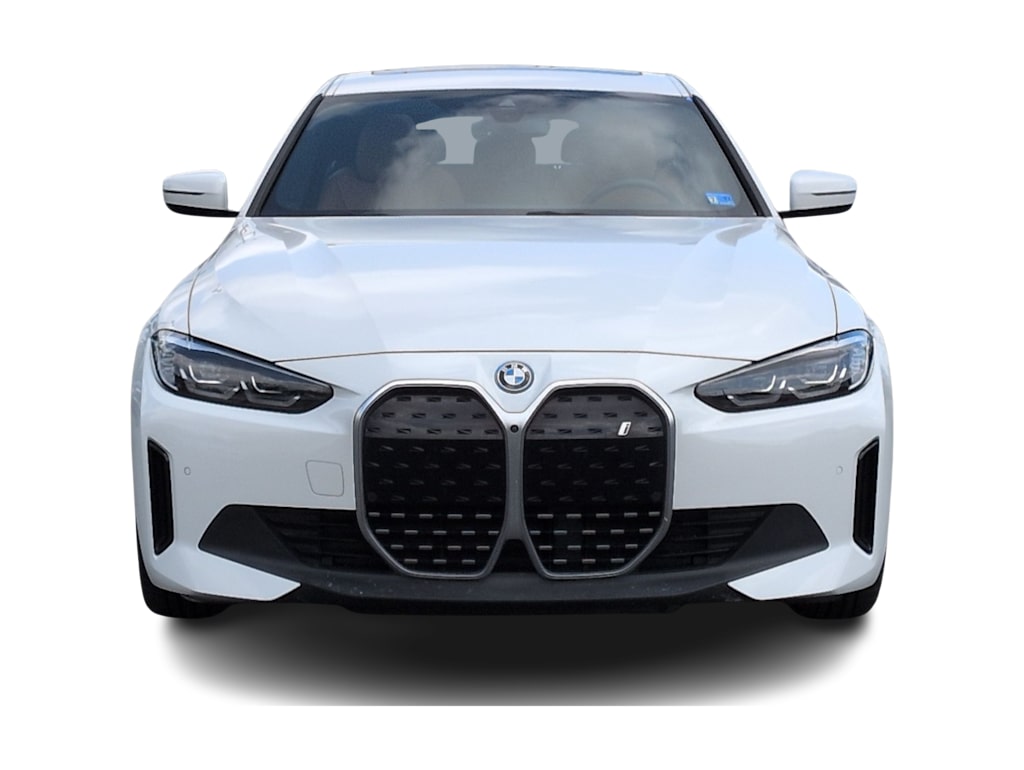 Thumbnail: 2023 BMW i4 - 6