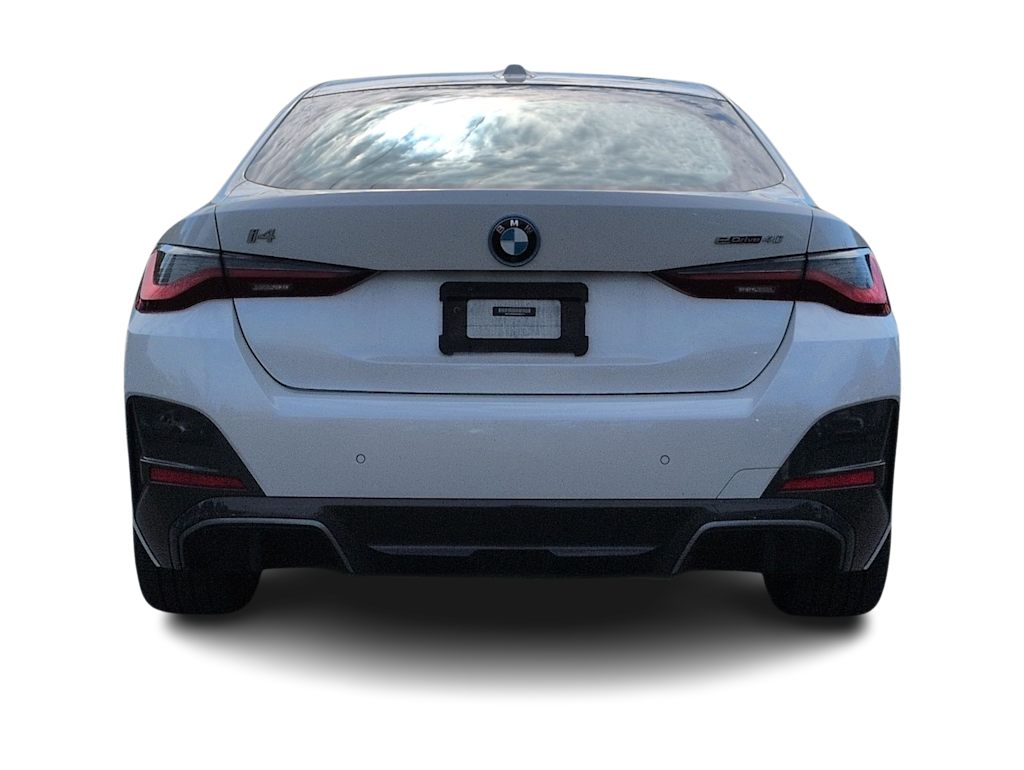 Thumbnail: 2022 BMW i4 - 5
