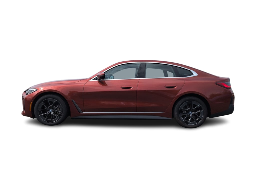 Thumbnail: 2023 BMW i4 - 3