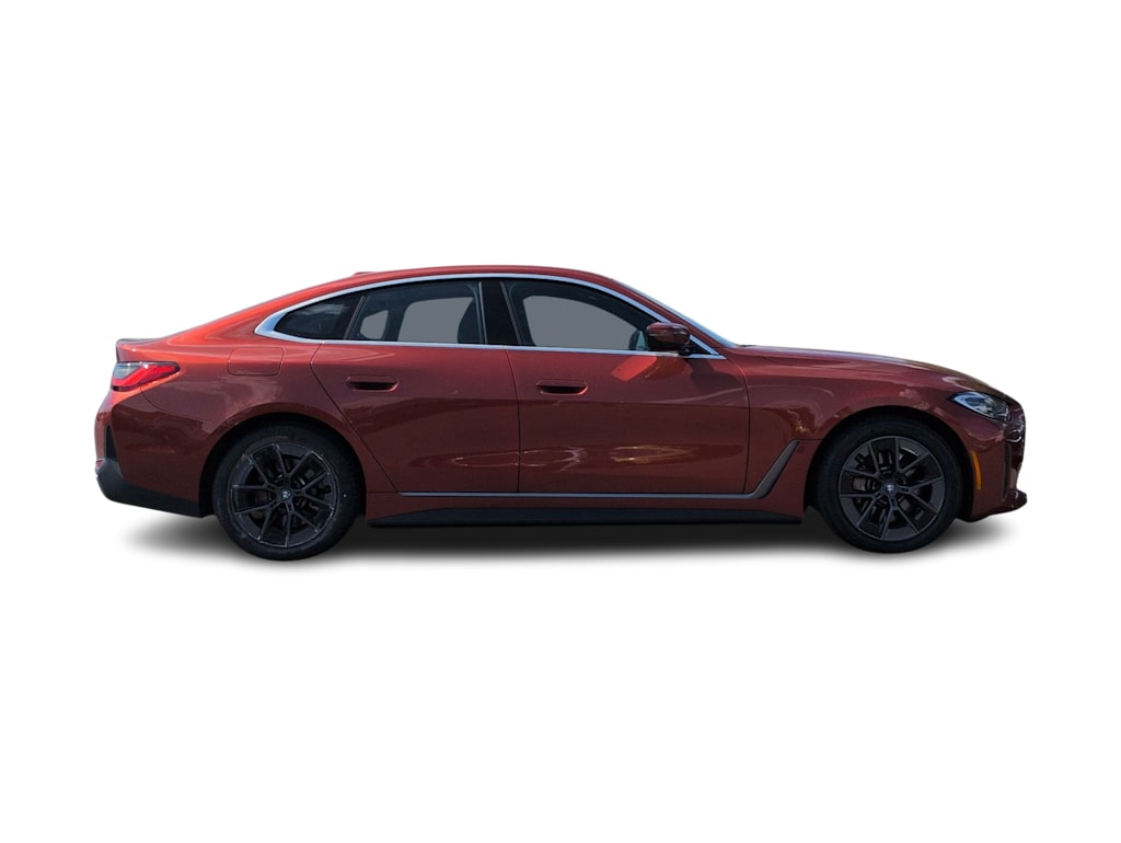 Thumbnail: 2023 BMW i4 - 24