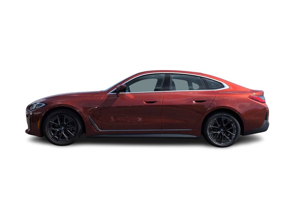 Thumbnail: 2023 BMW i4 - 3