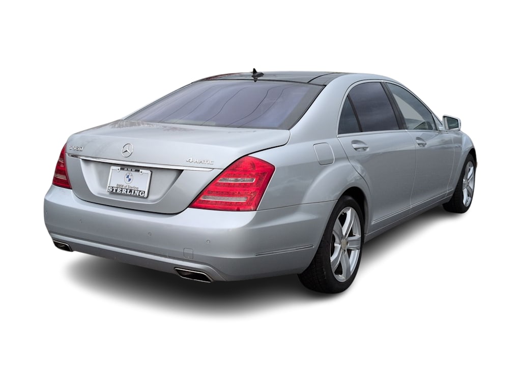 Thumbnail: 2010 Mercedes-Benz S-Class - 21