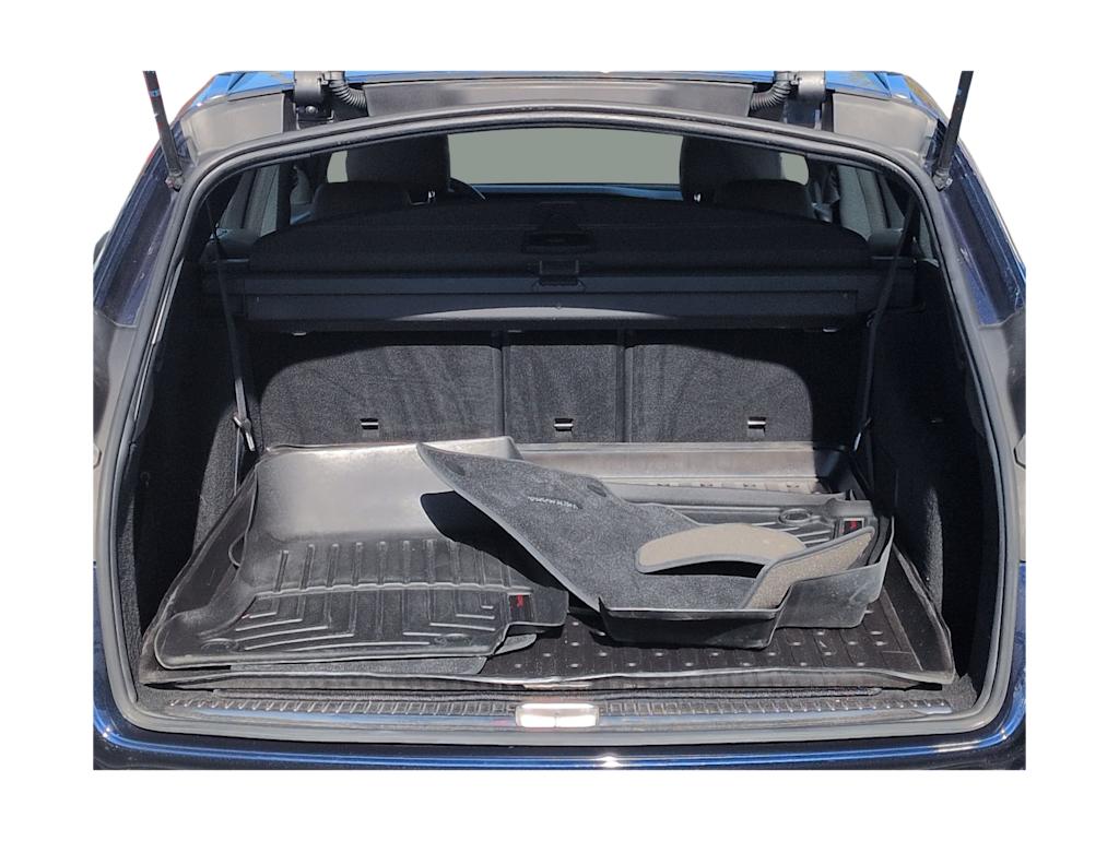 Thumbnail: 2017 Mercedes-Benz E-Class - 17