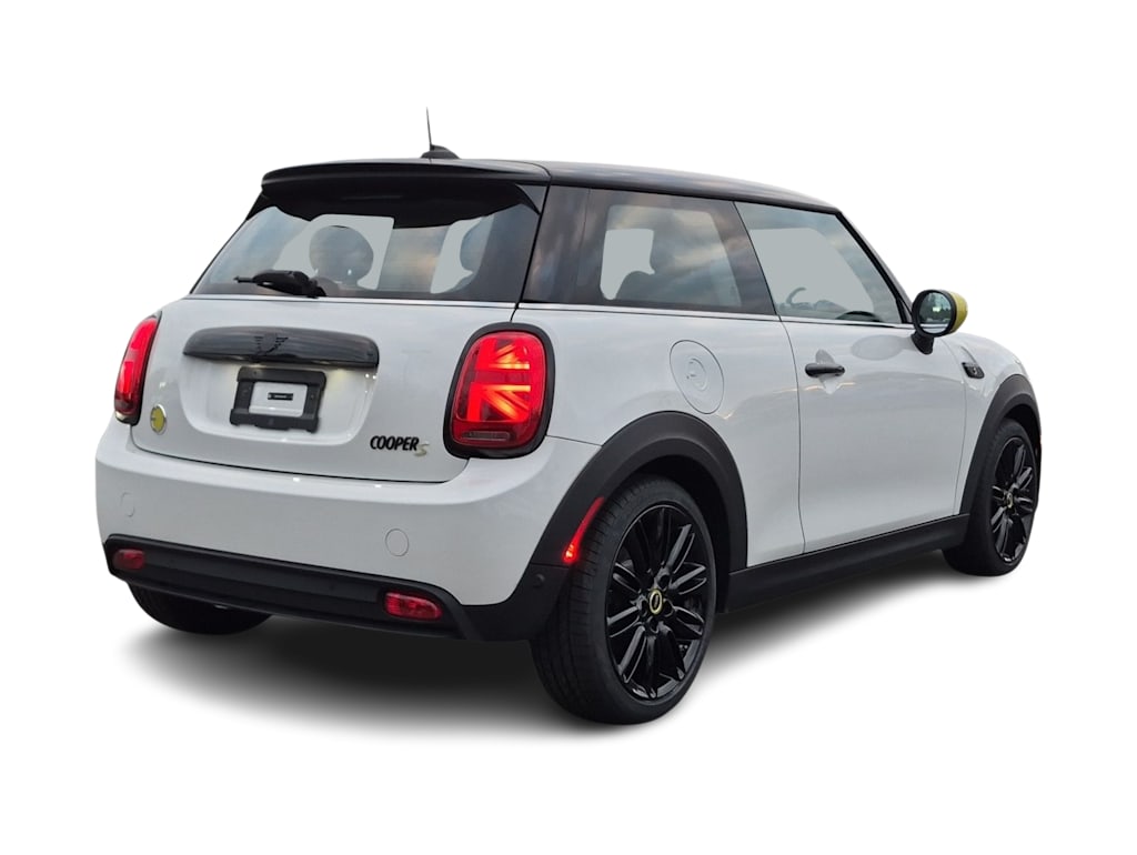 Thumbnail: 2024 MINI Cooper - 24